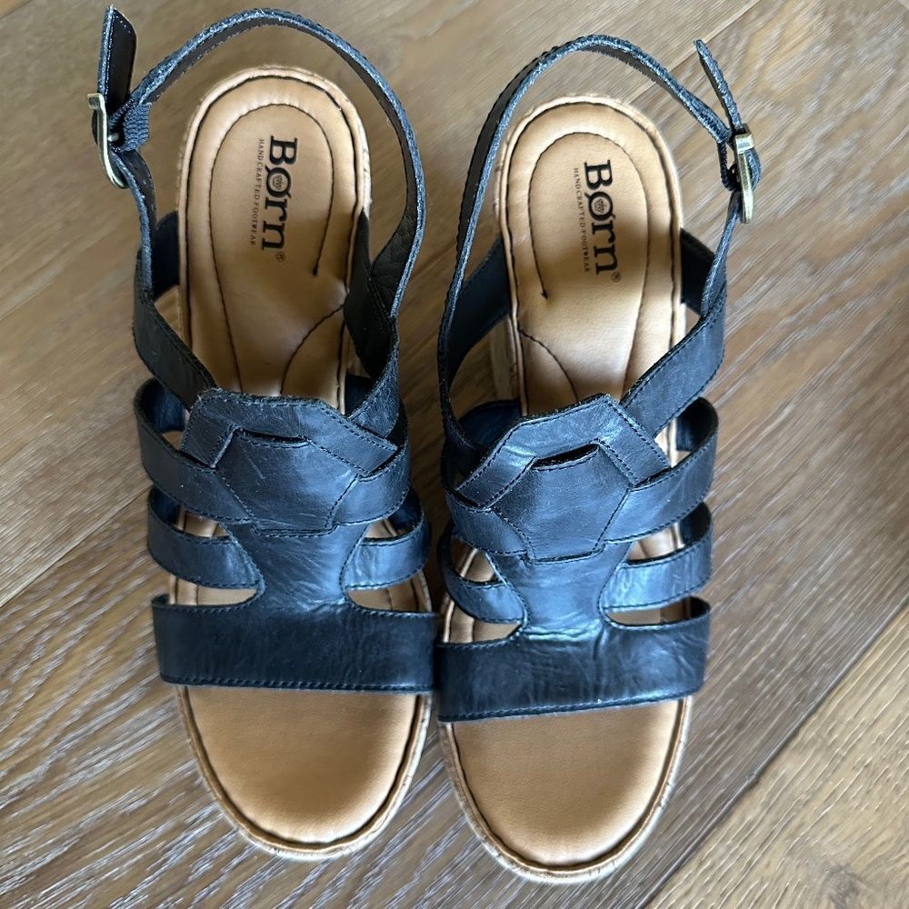 Børn Bernese Cage Wedge Sandal In Black Leather - Picture 4 of 12